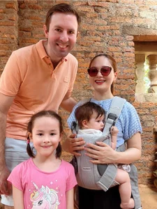 Lan Phuong and Vietnamese Celebrities: Navigating the Challenges of International Marriages - image 4
