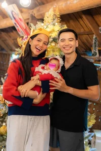 H'Hen Niê Addresses Motherhood Rumors: Heartwarming Moments with Her Daughter Captivate Fans - image 0