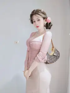 Coser Bai Yin 81 Part02: Captivating Beauty in Flowing Pink Attire - image 17