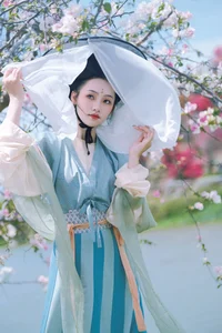 Elegant Portrait Photography: Xiao Lin in YiTuYu Art Language Vol.9341 – Stunning Fashion and Lifestyle Visuals - image 11