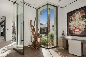 Inside Apple CEO Tim Cook’s Stunning Multi-Million Dollar Mansion with Breathtaking Views - image 10
