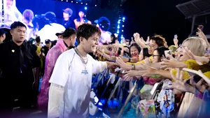 Unforgettable Moments from the 'Anh Trai Say Hi' Concert in Hanoi - image 13