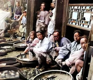 Rare Glimpses into History: The Captivating Beauty and Style of Qing Dynasty Courtesans in Vintage Photography - image 16