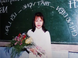 Retrospective of the Youthful Beauty of Vietnam's Wealthiest Female Comedian - image 1