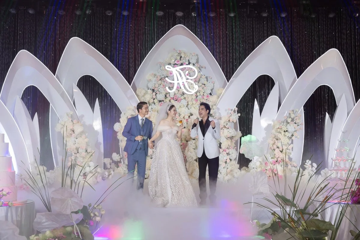 Nghe An Bride Charity Wedding Donation of 300 Million