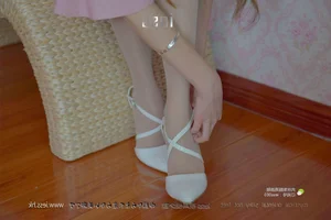 Wan Ping in Silk: A Deep Dive into the Elegant 丝享家005 Collection by IESS - image 68