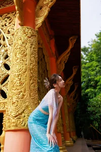 YiTuYu Art Language Vol.4913: Featuring She Kong De Luan Luan in Artistic Portraits - image 28