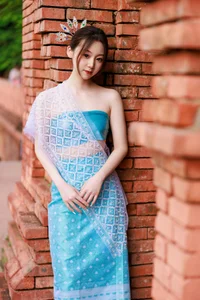 YiTuYu Art Language Vol.4913: Featuring She Kong De Luan Luan in Artistic Portraits - image 21