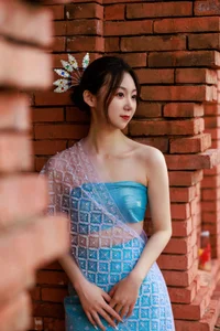 YiTuYu Art Language Vol.4913: Featuring She Kong De Luan Luan in Artistic Portraits - image 15