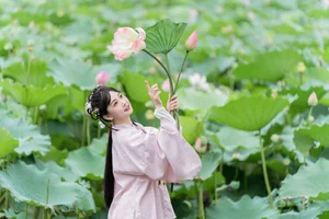 Artistic Expression in YiTuYu Art Language Vol.7235 Jiao Yi Zhi Sui Sui - image 2