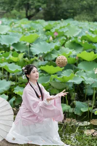 Artistic Expression in YiTuYu Art Language Vol.7235 Jiao Yi Zhi Sui Sui - image 3