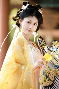 Artistic Expressions: YiTuYu Art Language Vol.10416 Featuring Xiao Y Jin Tian Ye Hen Kai Xin - image 10