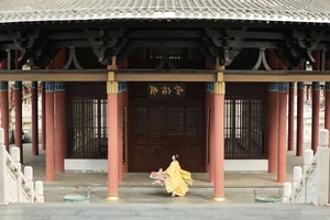 Artistic Expressions: YiTuYu Art Language Vol.10416 Featuring Xiao Y Jin Tian Ye Hen Kai Xin - image 16