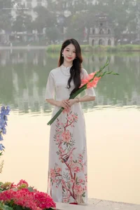 Timeless Elegance of Vietnamese Ao Dai by the Lake - image 14