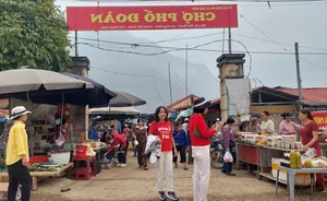 Exploring Pho Doan Market: A Vibrant Cultural Gem in Pu Luong - image 5