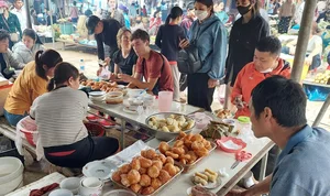 Exploring Pho Doan Market: A Vibrant Cultural Gem in Pu Luong - image 6