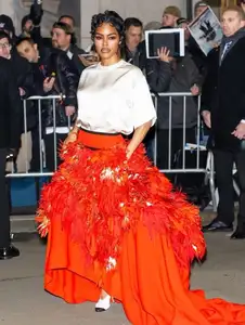 Asian Beauty Shines on Red Carpet: Unique Style Leading 2025 Trends - image 8