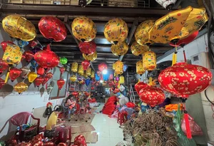 Experience the Magic of Hoi An: Traditional Lantern Making for the Lunar New Year in Vietnam’s Most Colorful Ancient Town - image 7