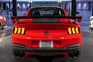 Experience the raw power and elegance of the 2026 Ford Mustang Dark Horse SC - image 8