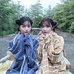 Real-Life Ethereal Beauty: Meet the Stunning Twins Whose Flawless Looks Are Frequently Mistaken for Artificial Intelligence - image 3