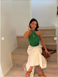 Jude Bellingham's Girlfriend Laura Celia Valk Stuns in New Glamorous Photos - image 8