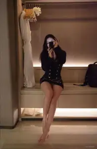 Sha Le Mei Xiao Cang Lao Shi: Alluring Elegance of the Internet Sensation Part06 - image 2
