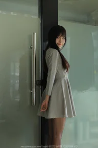 Wan Ping Showcases High Fashion in IESS No.1639 Collection - image 83