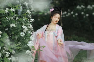 Exploring Contemporary Elegance: YiTuYu Art Language Vol.7296 Tian Tian - image 1