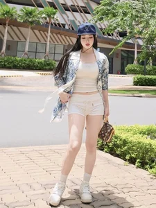 DJ Mie’s Fitness and Fashion: Celebrating the 'Beautiful Sister' of the Music Scene - image 0