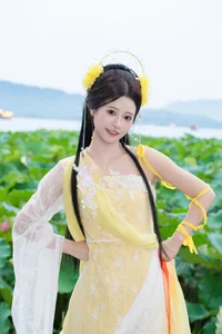 YiTuYu Art Language Vol.10227 Shu Shu Jiang: A Masterpiece of Contemporary Portrait Photography - image 12