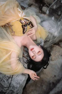 YiTuYu Art Language Vol.4666: The Elegant Visual Story of Qian Xue Ya - image 19