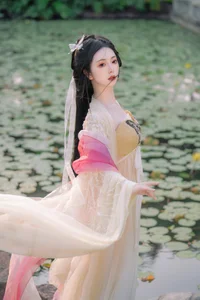 YiTuYu Art Language Vol.4666: The Elegant Visual Story of Qian Xue Ya - image 14