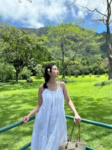 Lam Trường Shares Heartwarming Family Travel Moments with Wife and Daughter - image 5