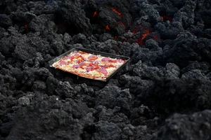 Gourmet Pizza Baked on Real Volcanic Lava Heat - image 3