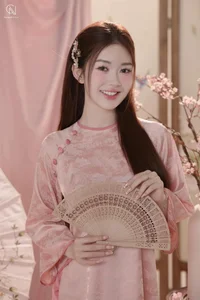 Graceful Muse in Pastel Pink Traditional Silk - image 7