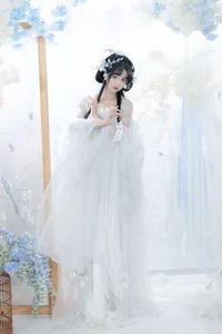 Elegance Redefined in YiTuYu Art Language Vol.5647 Qi Luo Sheng De Xiao Su Su - image 0