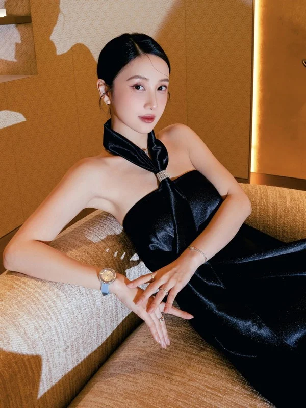 Jun Vu’s Stunning Fashion Comeback: Embracing the Deep-Cut Trend with Elegance
