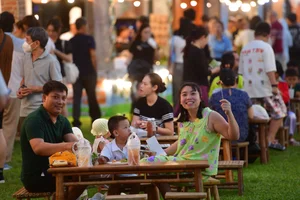Ho Chi Minh City: A Melting Pot of Regional Vietnamese Delicacies - image 4