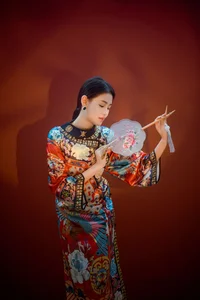 Timeless Elegance of Man Li by the Red Wall - YiTuYu Vol.8871 - image 11