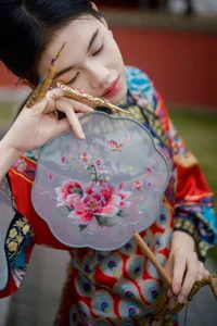 Timeless Elegance of Man Li by the Red Wall - YiTuYu Vol.8871 - image 40