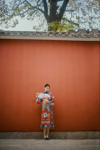 Timeless Elegance of Man Li by the Red Wall - YiTuYu Vol.8871 - image 12
