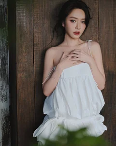Bich Phuong's Stunning Transformation: A New Era of Style and Beauty - image 7