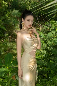 Coser Nian Nian Seaside Venus Photo Gallery - 81P High Quality Collection - image 25