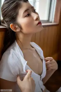 Radiant Yuhi Shitara: Discover Blissful Time Part02 with Graphis Gals No.574 - image 6