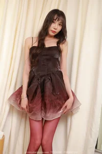 Timeless Elegance and Romantic Vibes with Tuan Tuan SXJ No.2116 - image 29