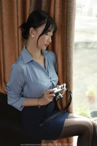 Elegant Fashion Portraiture: IESS Art Collection SXJ No.1825 Featuring Qiu Qiu - image 38