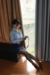 Elegant Fashion Portraiture: IESS Art Collection SXJ No.1825 Featuring Qiu Qiu - image 82