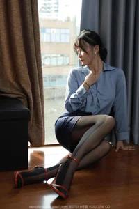 Elegant Fashion Portraiture: IESS Art Collection SXJ No.1825 Featuring Qiu Qiu - image 67