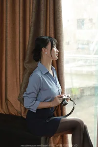 Elegant Fashion Portraiture: IESS Art Collection SXJ No.1825 Featuring Qiu Qiu - image 53