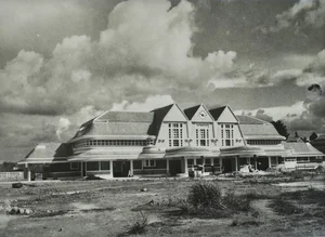 A Glimpse into History: Rare and Precious Architectural Photos of Da Lat, Vietnam, During the 1920s Era - image 6